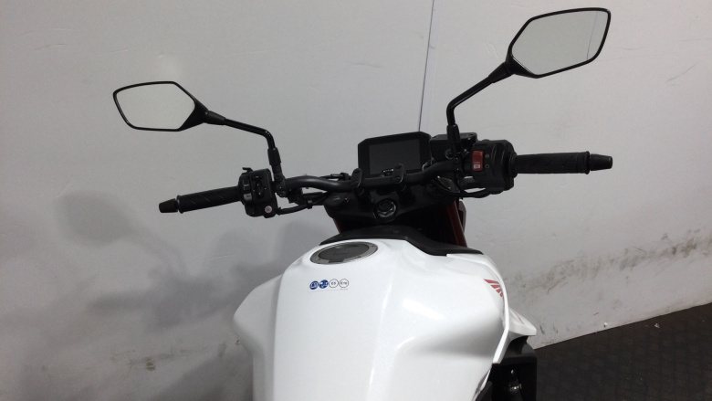 (23MY) Honda CB750 Hornet